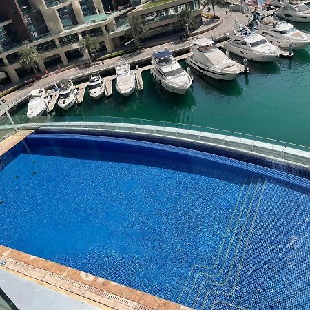 Cayan Tower Luxury Apartment With Sea View Dubai Exterior photo